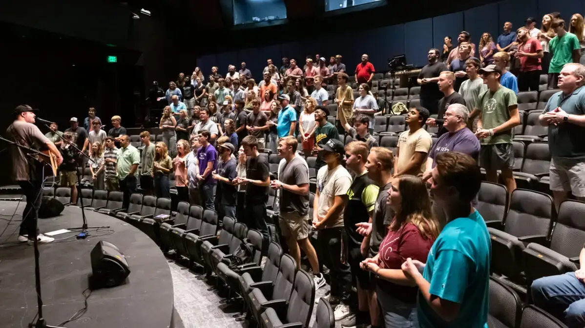 Students worship during the Alabama Baptist State Board of Missions Called conference.